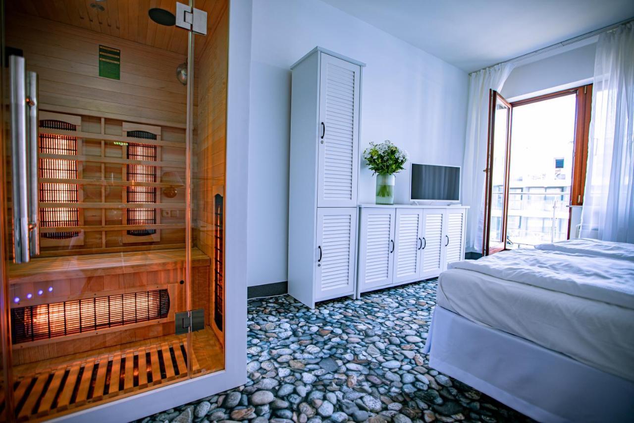 Rodzinny Sauna&jacuzzi Arka Medical *